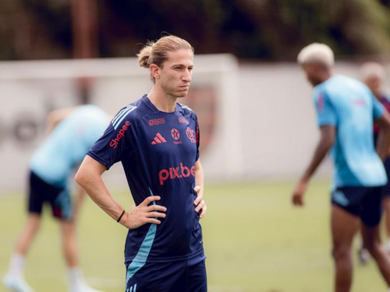 Filipe Luís e Flamengo negociam aumento salarial e renovação. Saiba valores!