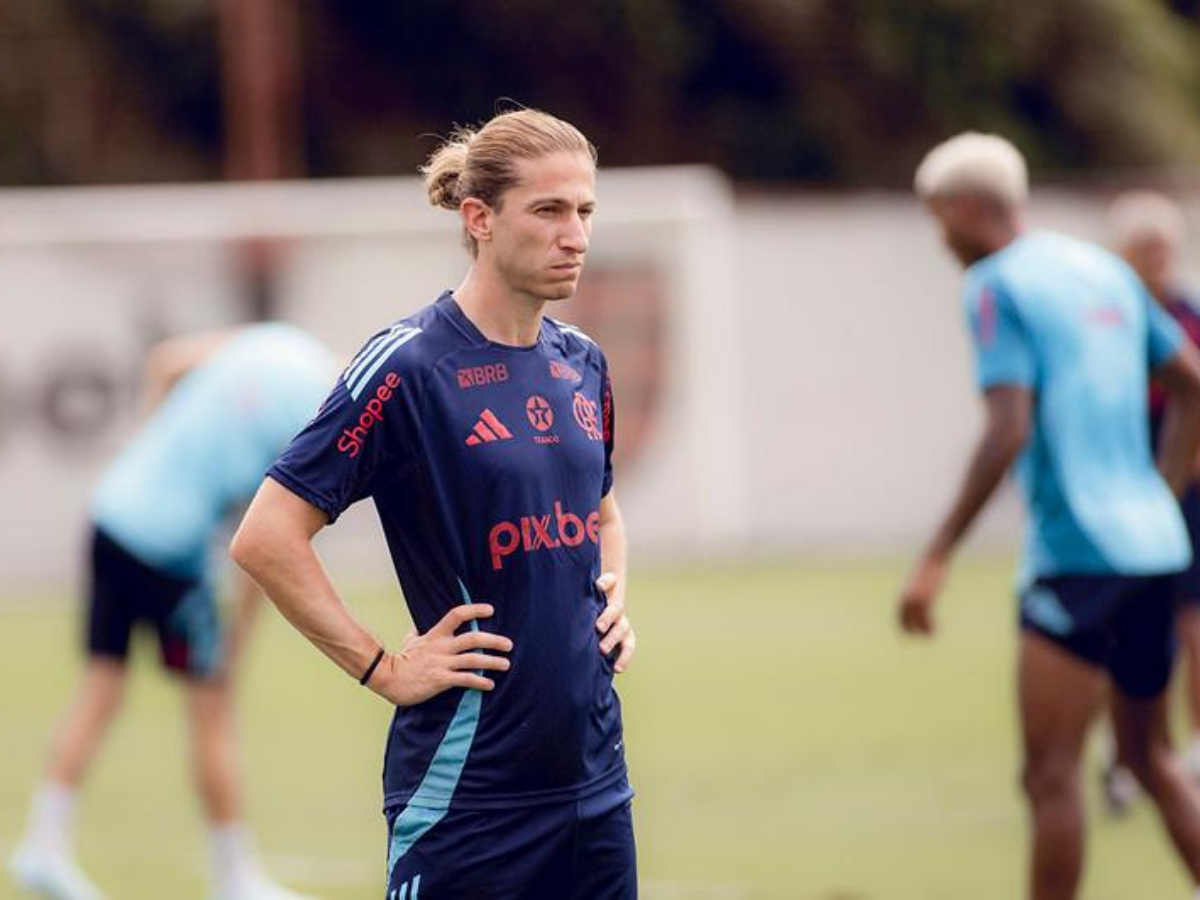 filipe-luis-e-flamengo-negociam-aumento-salarial-e-renovacao.-saiba-valores!