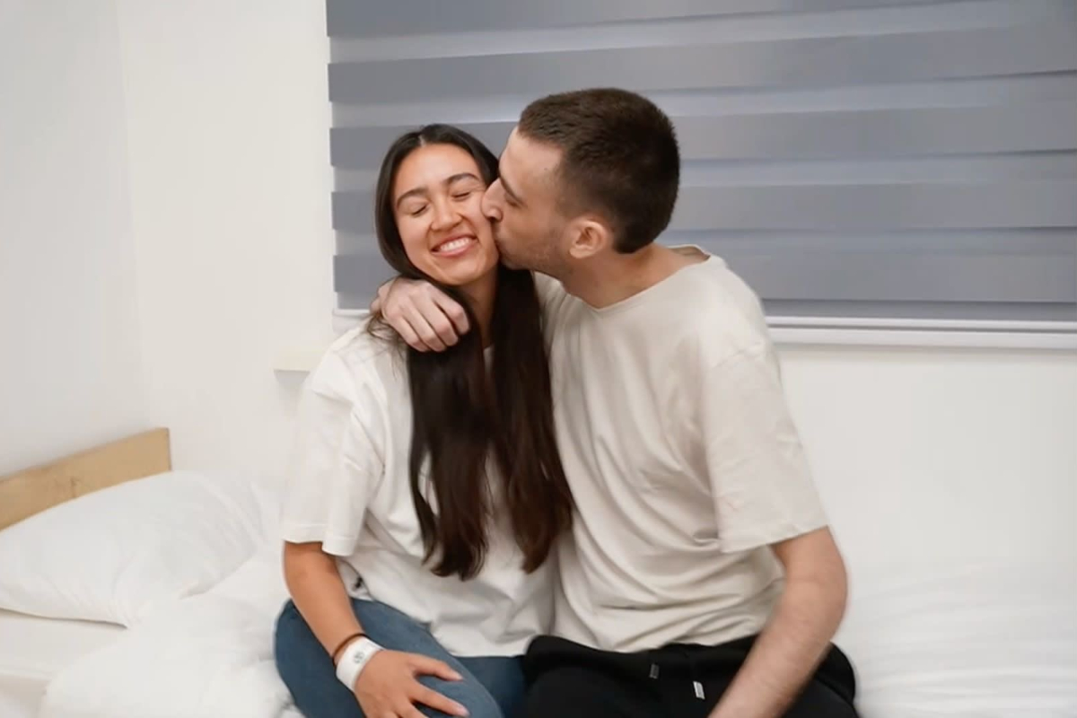 casal-israelense-sequestrado-pelo-hamas-se-reencontra-apos-2-anos