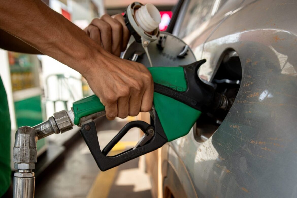 metanol:-procon-fecha-posto-em-cidade-com-mais-casos-suspeitos-em-sp