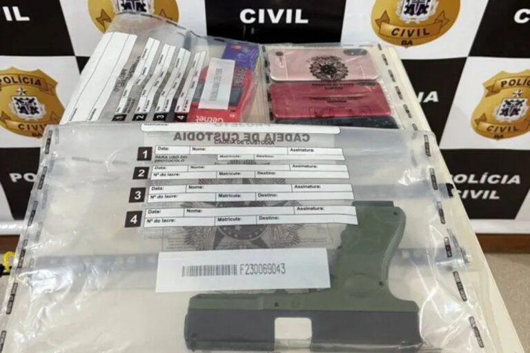 Jovem é preso na Bahia por extorquir mulher com fotos íntimas Jovem é preso na Bahia por extorquir mulher com fotos íntimas