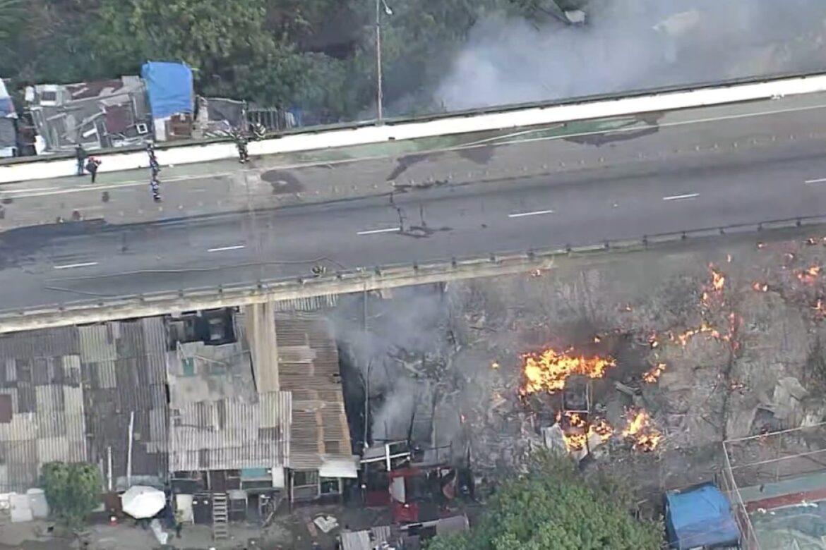 incendio-destroi-moradias-de-comunidade-na-penha,-na-zona-leste-de-sp