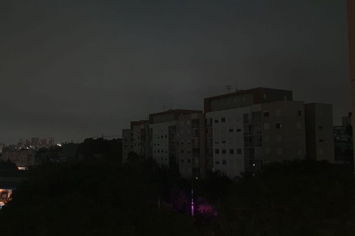 incendio-em-subestacao-no-parana-causou-apagao,-diz-minas-e-energia