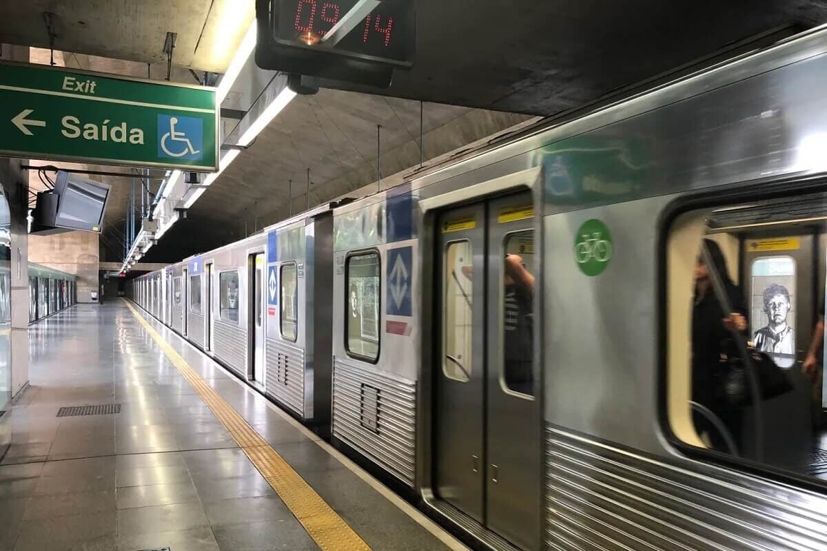 resgate-de-passageiro-na-via-deixa-linha-2-verde-com-operacao-reduzida