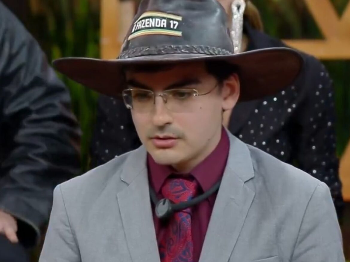 confusao-generalizada!-ameacas,-traicao-e-bronca-de-galisteu-marcam-roca-em-“a-fazenda-17”