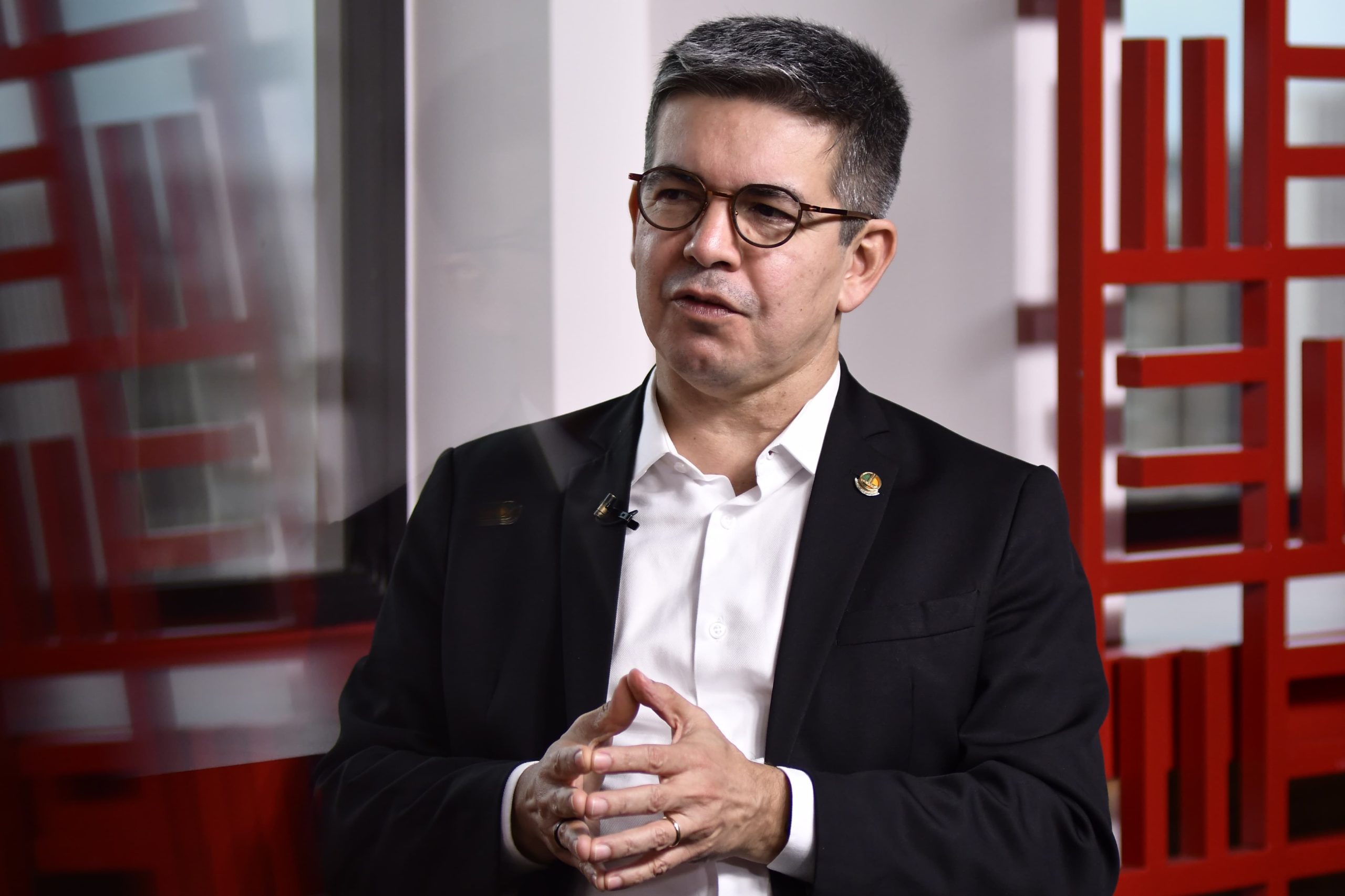 randolfe:-prioridade-e-recuperar-cortes-apos-derrubada-da-mp-do-iof