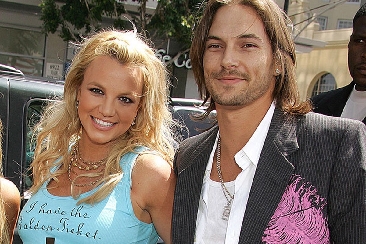 britney-spears-vigiava-os-filhos-dormirem-com-uma faca na mao,-diz-ex