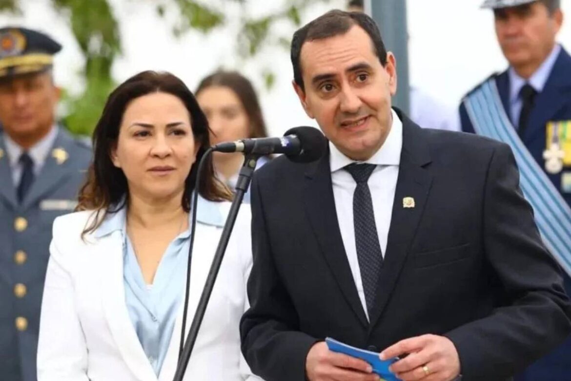 primeira-dama-que-perdeu-cargo-tem-medida-protetiva-contra-prefeito