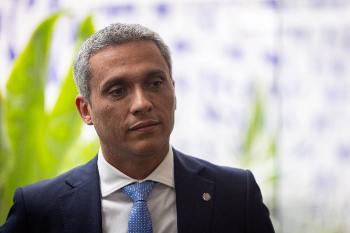 camara-aprova-revogacao-de-processo-no-stf-contra-gustavo-gayer