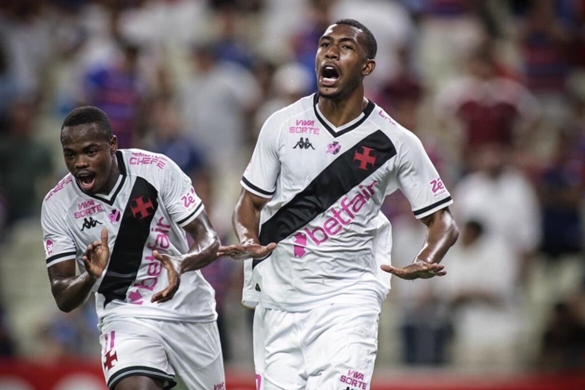 brasileirao:-com-um-jogador-a-menos,-vasco-vence-fortaleza-por-2-x-0