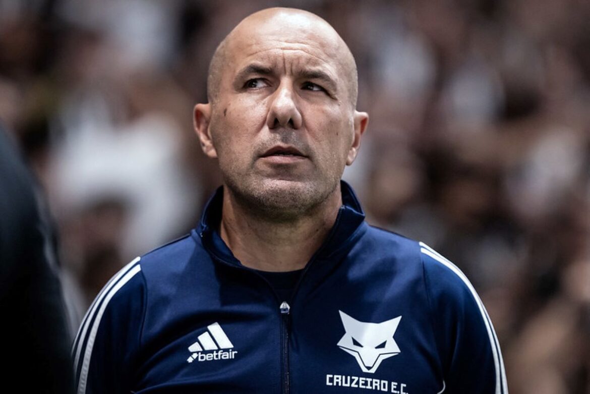 leonardo-jardim-sobre-arbitragem:-“nao-esta-preparado-para-o-desafio”