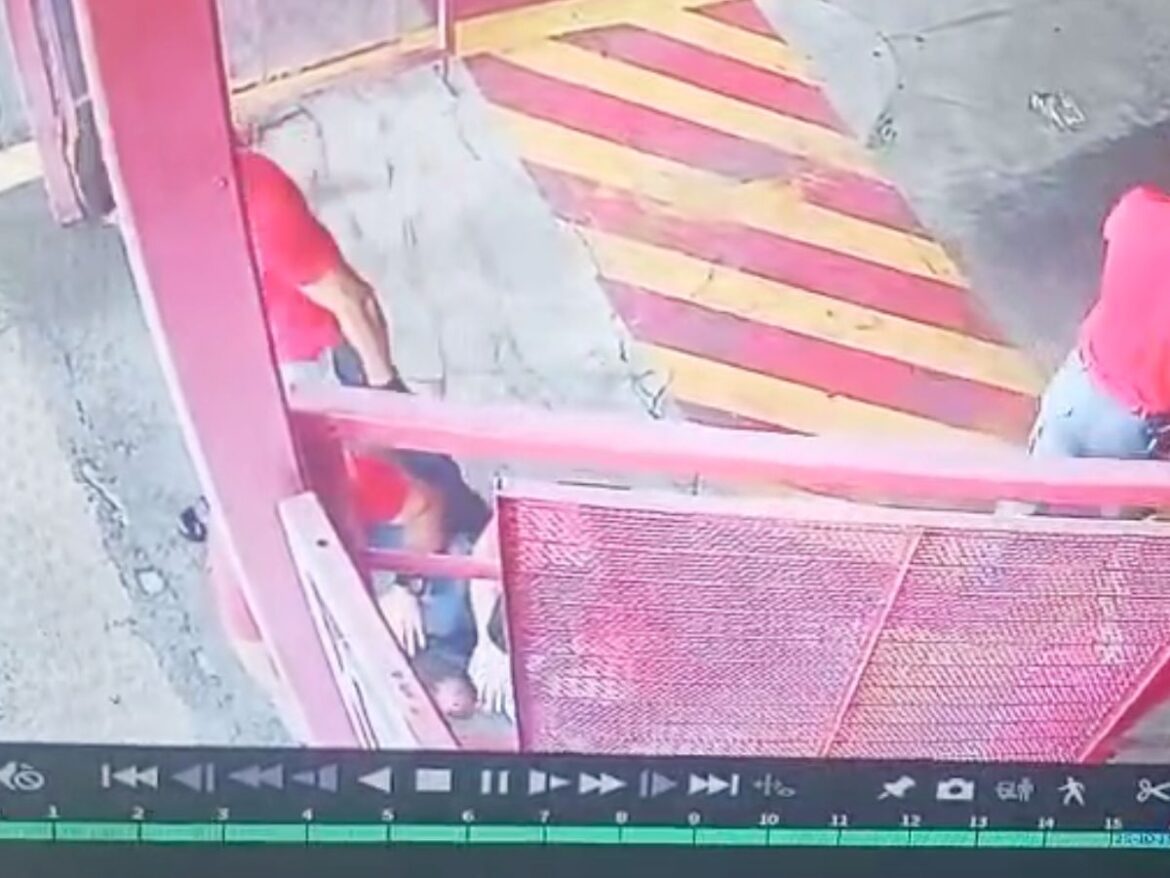 herois-em-acao:-bombeiros-salvam-bebe-de-57-dias-engasgado-em-taubate