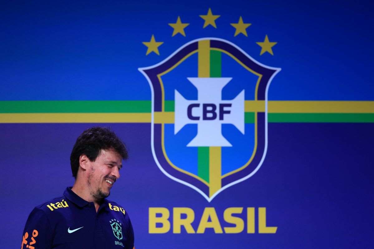 diniz-elege-4-jogadores-do-vasco-como-convocaveis-para-copa-do-mundo