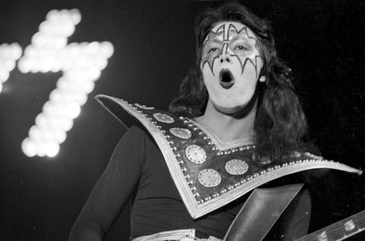 morre-ace-frehley,-guitarrista-fundador-do-kiss,-aos-74-anos