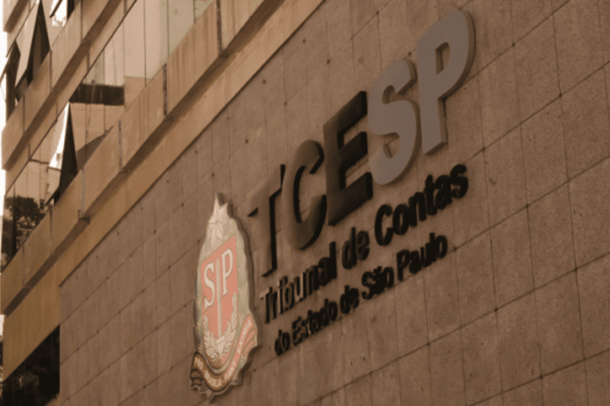 escolas-civico-militares:-tce-recomenda-anular-edital-para-monitores