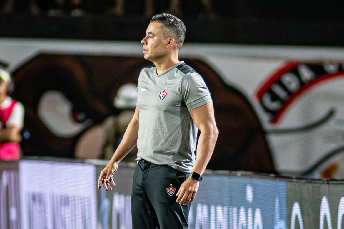 jair-ventura-provoca-bahia-apos-vitoria-em-ba-vi:-“classico-se-vence”