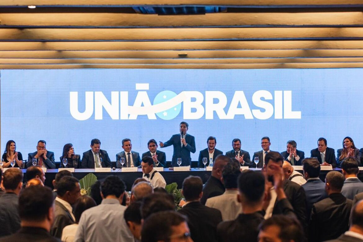 uniao-brasil:-divergencias-devem-fazer-ate-20-deputados-deixarem-sigla