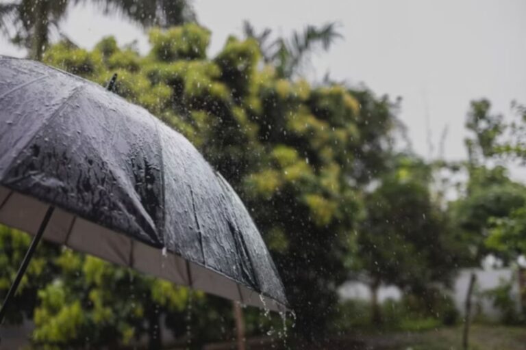 Acre recebe alerta amarelo do Inmet para chuvas fortes e ventos de até 60 km/h; confira