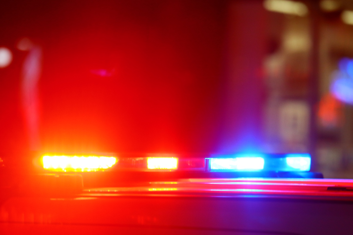 policia-captura-traficante-escondido-dentro-de-uma-lixeira-no-rj