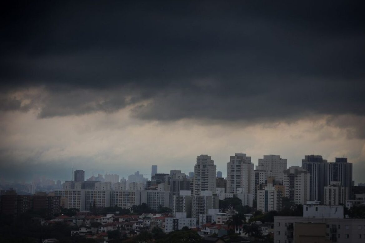defesa-civil-alerta-para-tempestades-e-ventos-fortes-em-sp-ate-domingo