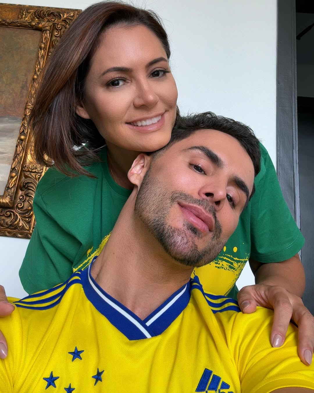 ex-maquiador-de-michelle-e-autorizado-por-moraes-a-visitar-bolsonaro-para-festa