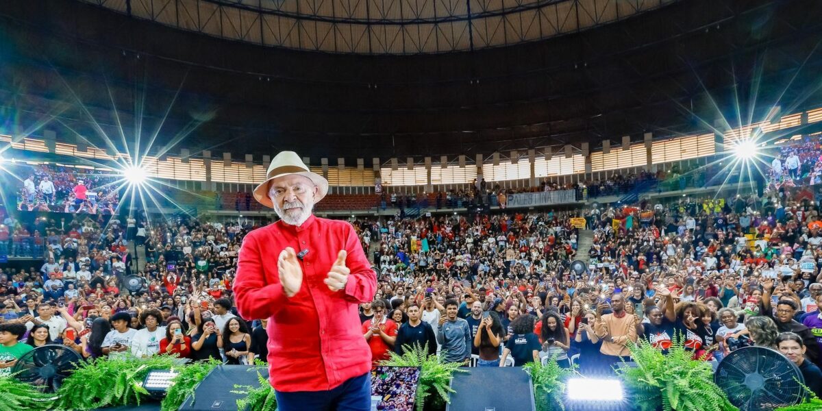 lula-defende-a-universalizacao-do-pe-de-meia