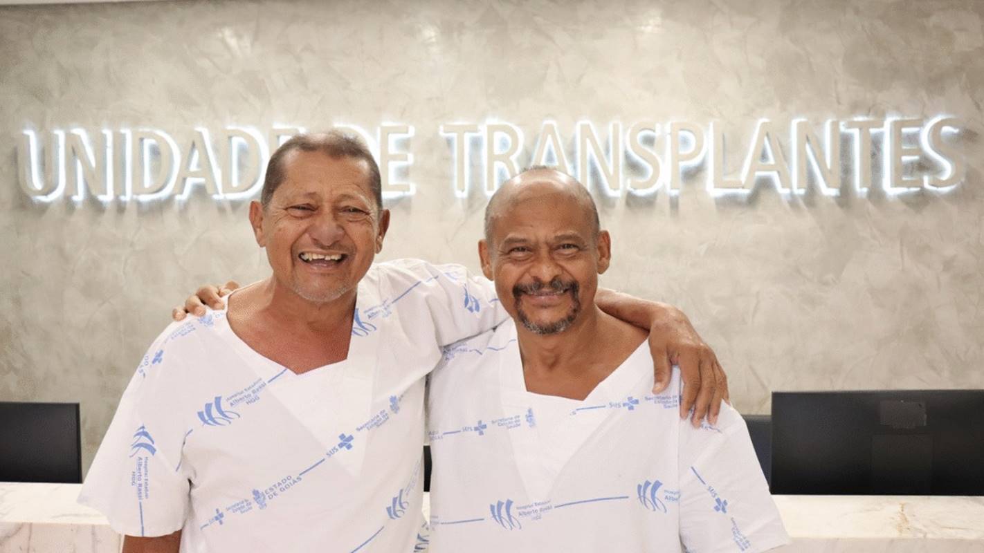irmaos-recebem-transplantes-de-rins-da-mesma-doadora-em-goiania