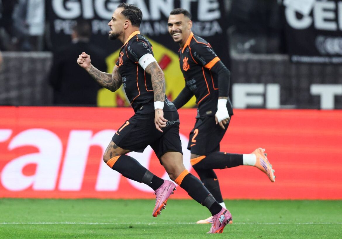 corinthians-vence-atletico-mg-com-gol-de-maycon-e-sobe-na-tabela