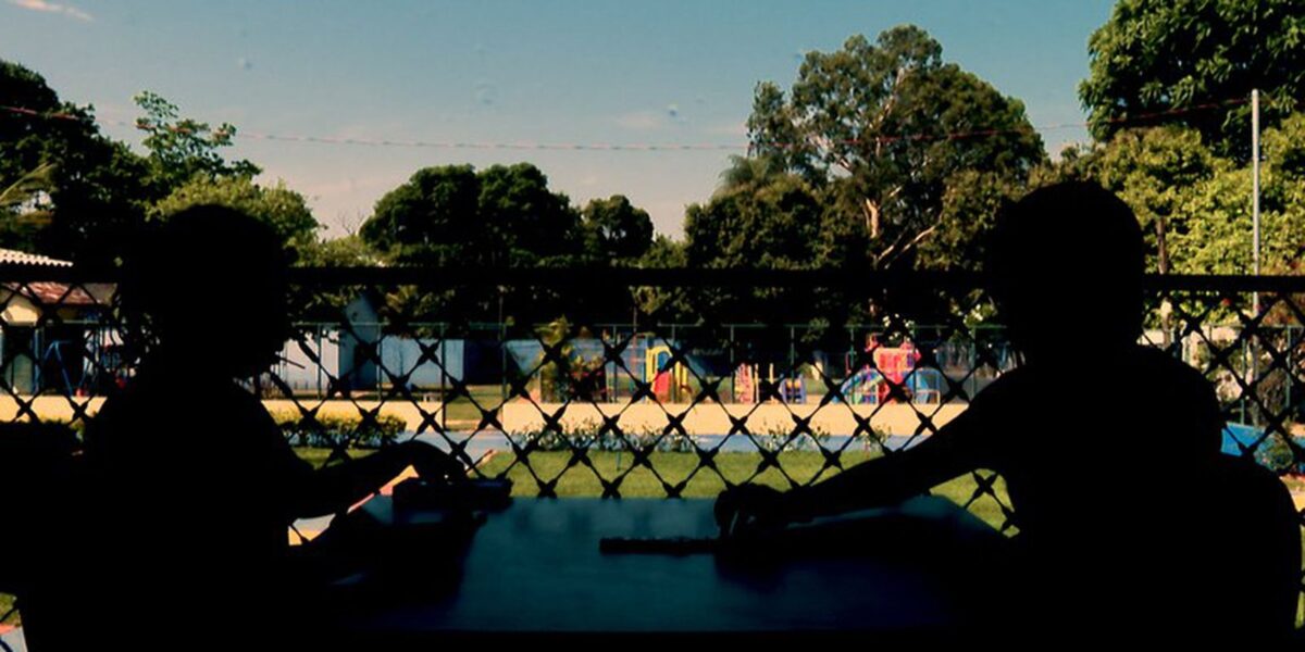 a-vida-depois-do-acolhimento-e-tema-do-caminhos-da-reportagem