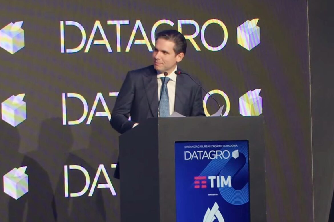 motta-defende-aumento-do-etanol-na-gasolina-de-30%-para-35%