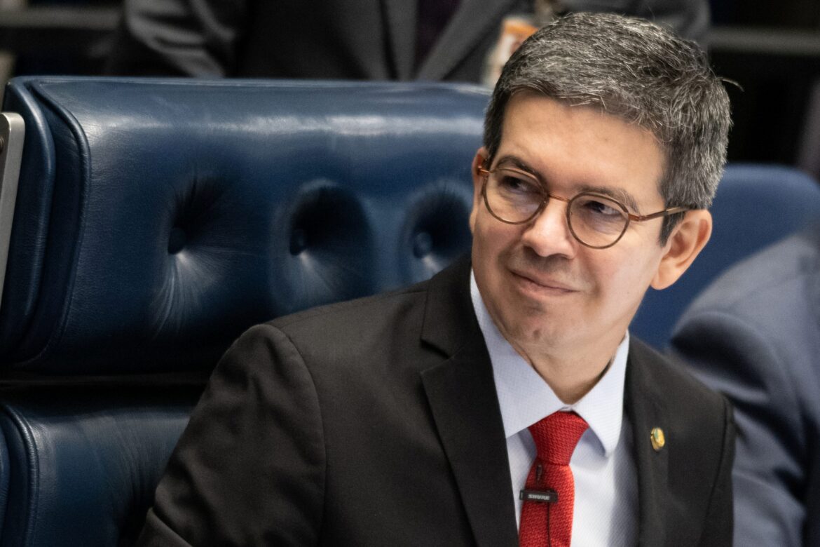 medidas-para-destravar-ldo-saem-nesta-semana,-diz-lider-do-governo