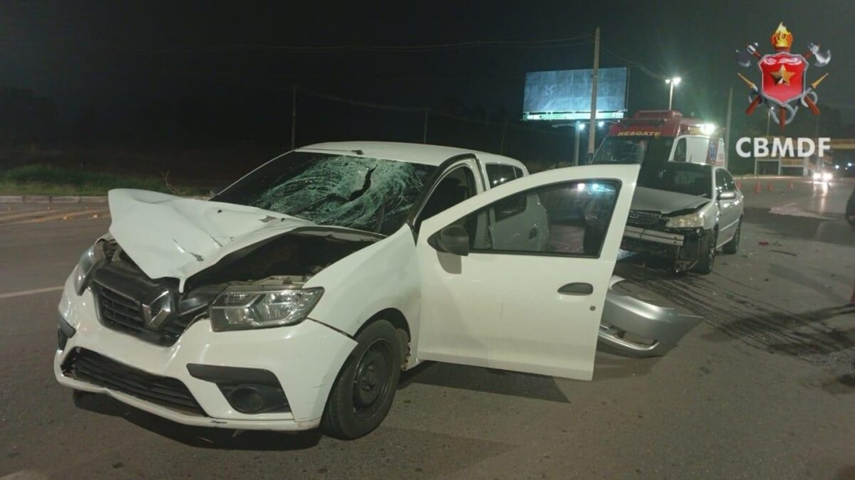 atropelamento-na-epnb-termina-com-pedestre-morto-e-batida-entre-carros