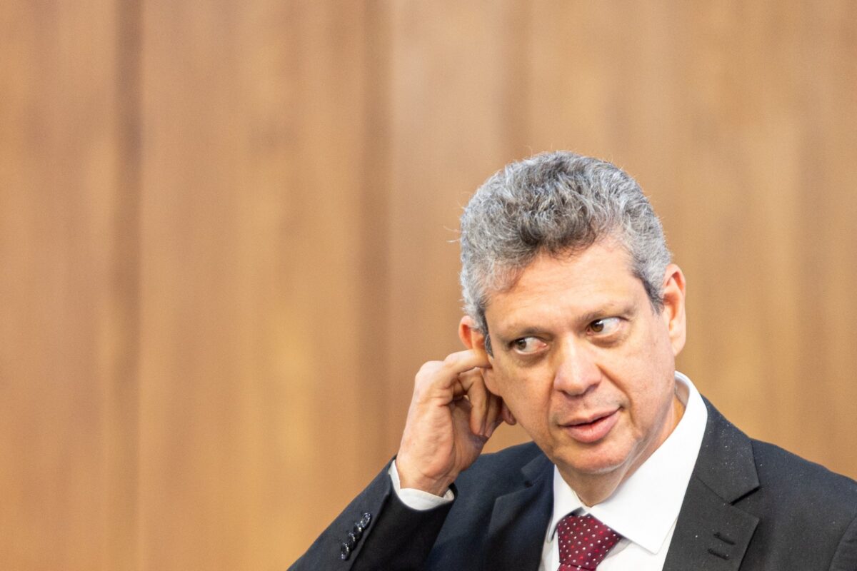 marcio-macedo-deixa-secretaria-geral-com-plano-de-candidatura-em-2026