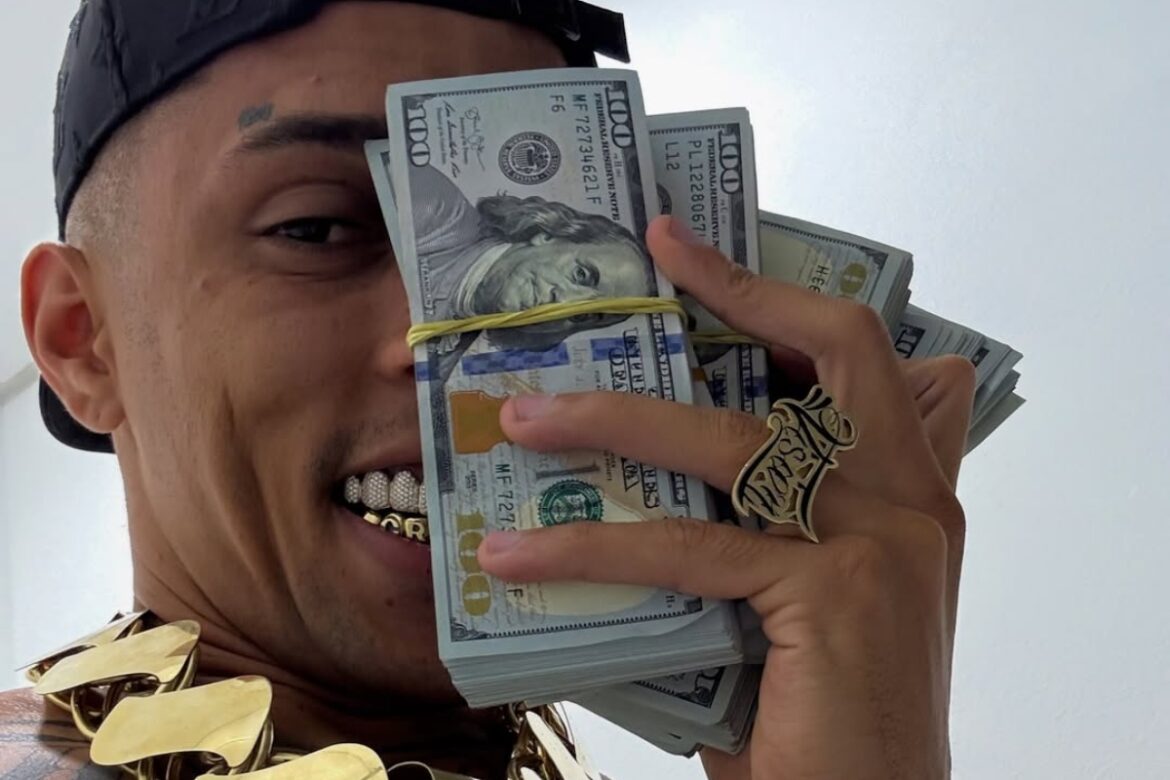 empresa-de-buzeira-recebeu-dinheiro-de-esquema-criminoso,-diz-pf