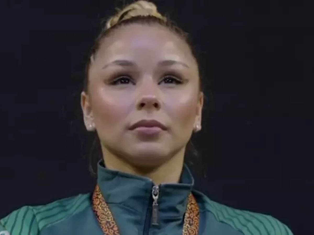 flavia-saraiva-brilha-na-trave-e-lidera-o-brasil-nas-finais-do-mundial-de-ginastica