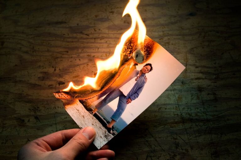 Astros alertam: 4 signos terão mudanças drásticas no amor e no dinheiro