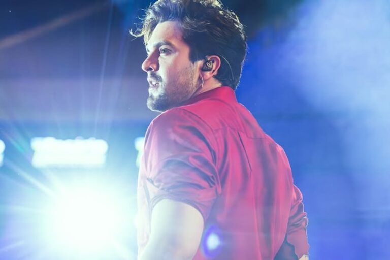 Vídeo: Luan Santana grava DVD Registro Histórico em Curitiba