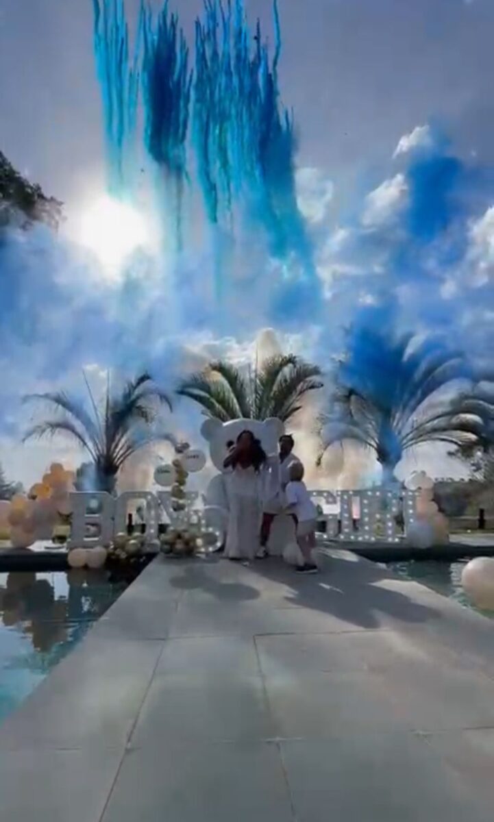 e-menino!-thammy-miranda-e-andressa-ferreira-descobrem-sexo-do-bebe-em-cha-revelacao