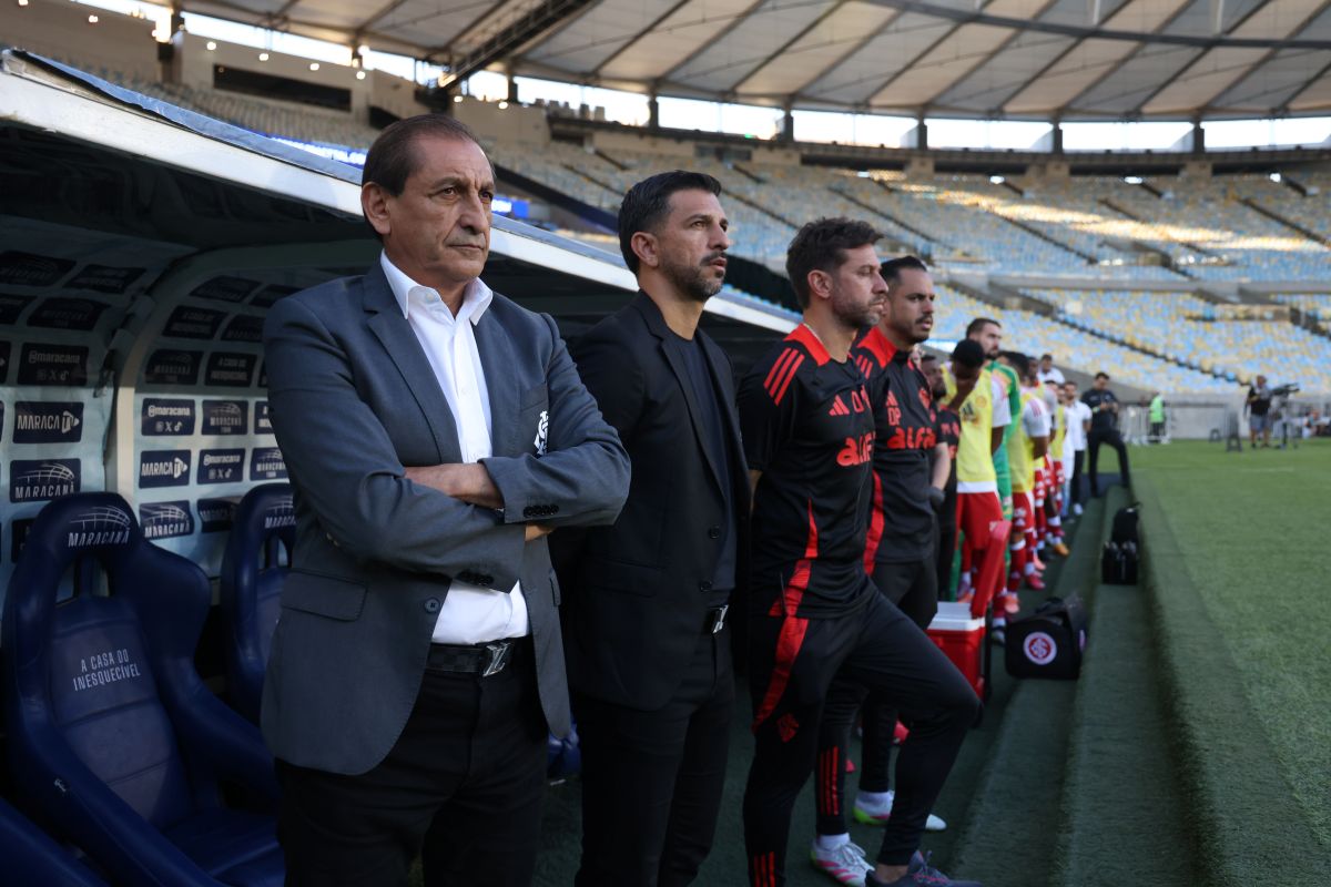 ramon-diaz-admite-superioridade-do-flu-em-reves-do-internacional