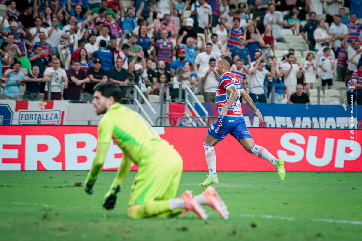 fortaleza-segura-pressao-do-flamengo-e-volta-a-vencer-no-brasileirao