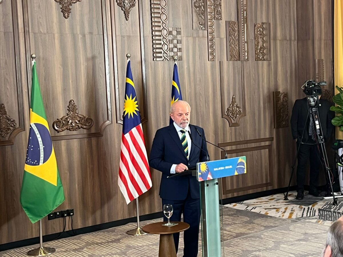 lula-disse-a-trump-ser-“inadmissivel”-eua-sancionarem-ministros-do-stf