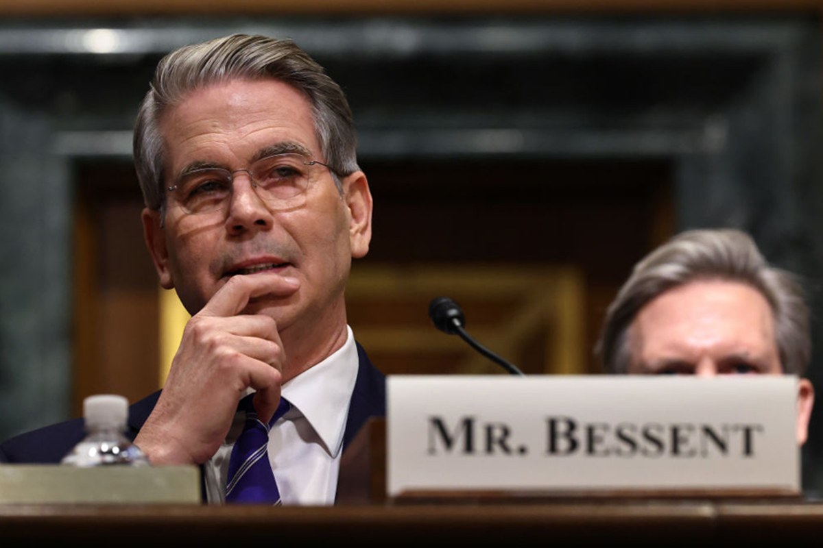 secretario-do-tesouro-dos-eua-parabeniza-milei-por-vitoria-eleitoral