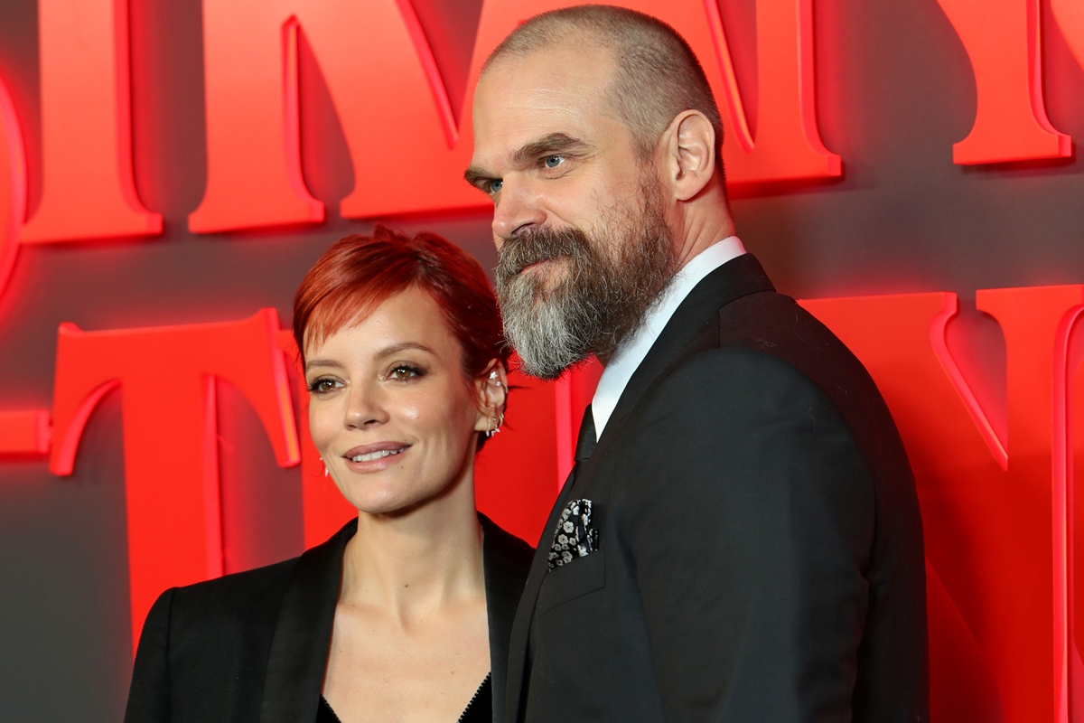 lily-allen-e-david-harbour-colocam-casa-de-luxo-a-venda;-confira-fotos