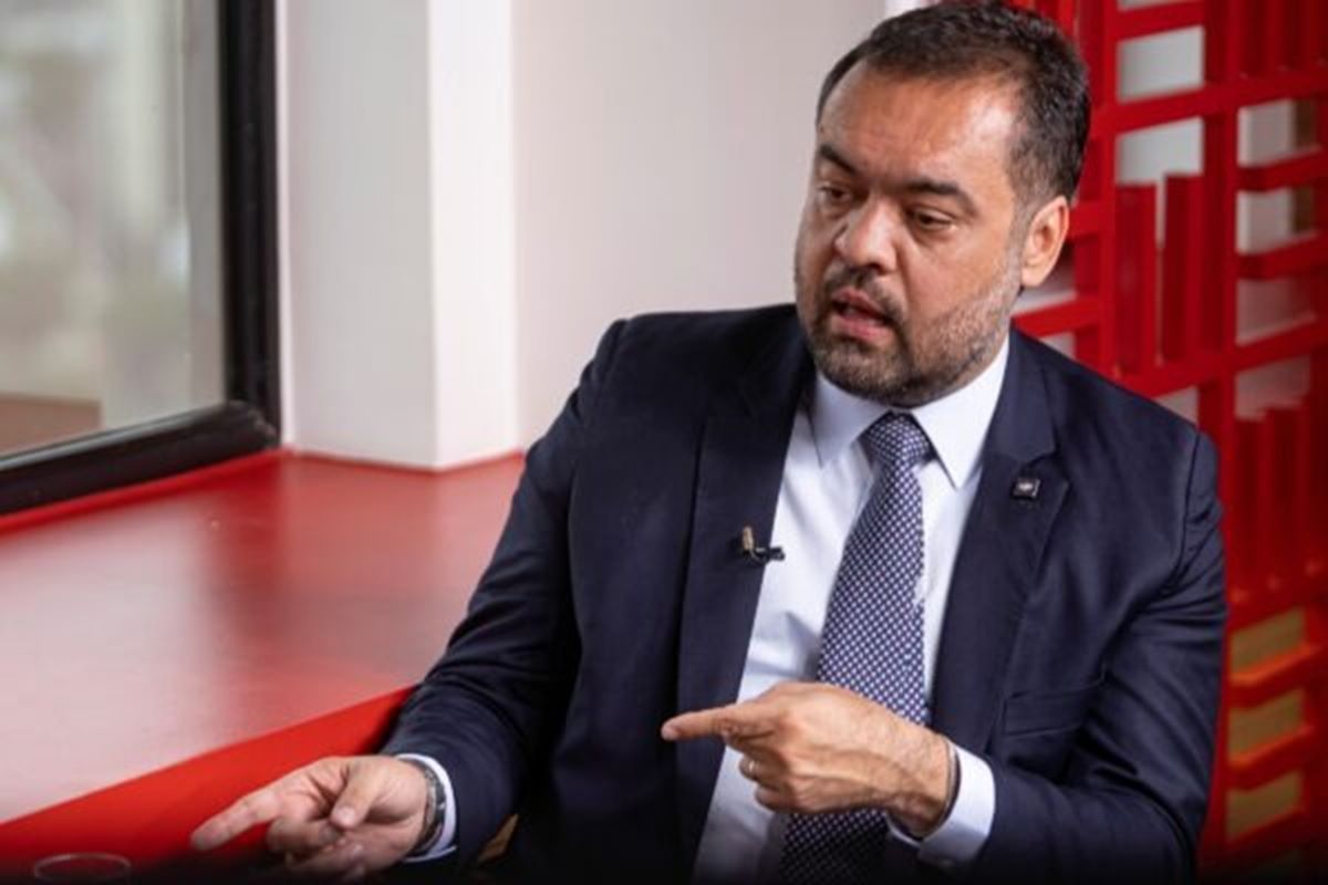 castro-diz-que-tentou-falar-duas-vezes-com-lewandowski,-sem-resposta