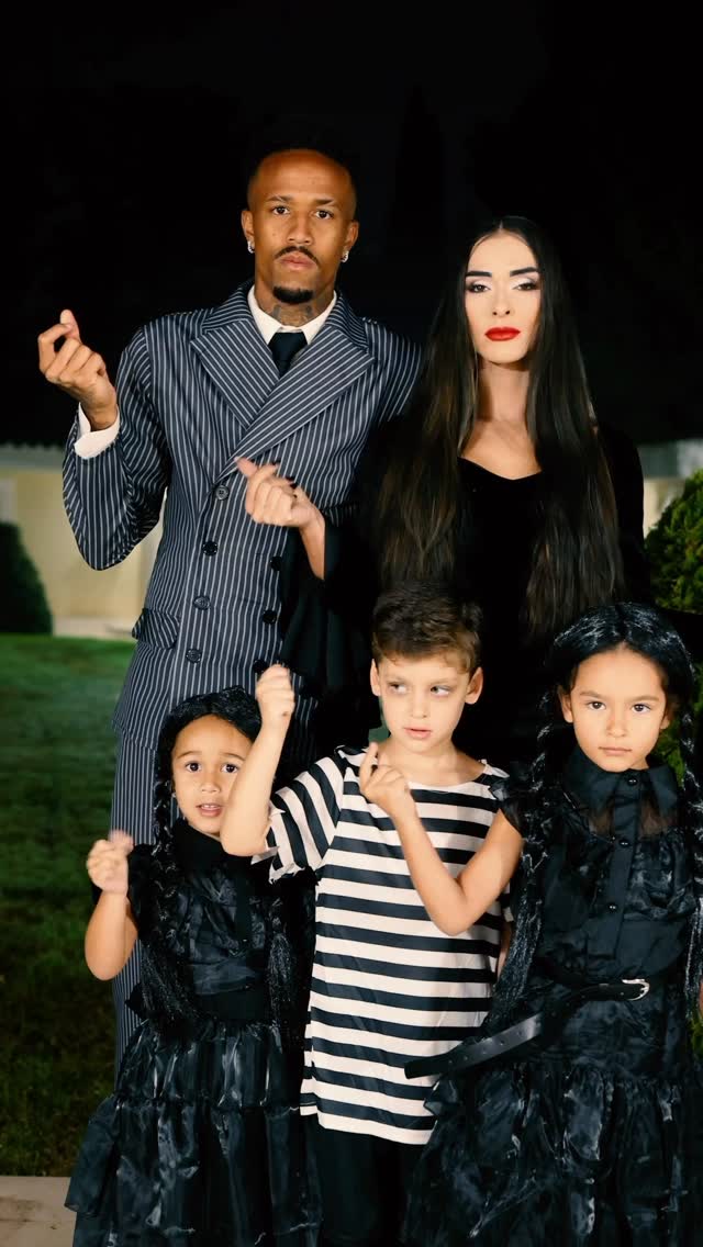 halloween-em-madri:-veja-os-convidados-e-as-fantasias-que-brilharam-na-festa-de-virginia-e-vini-jr.