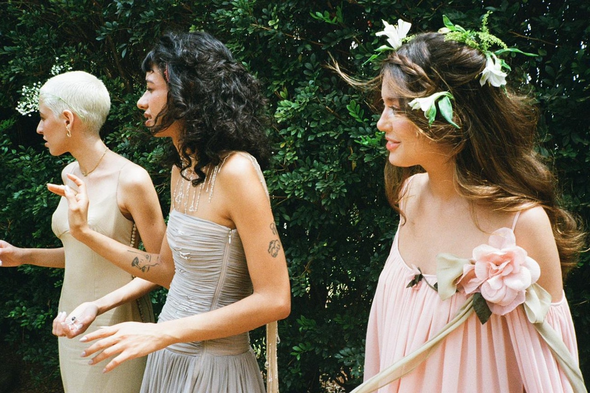 bernardo-rostand-desfila-moda-classica-e-idilica-no-metropoles-catwalk