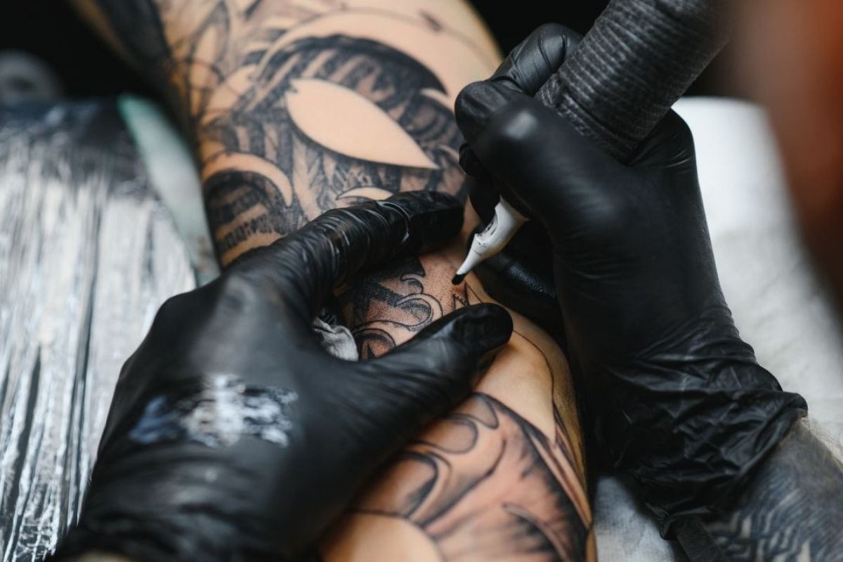 remover-ou-cobrir-a-tatuagem?-veja-os-pros-e-contras-de-cada-tecnica