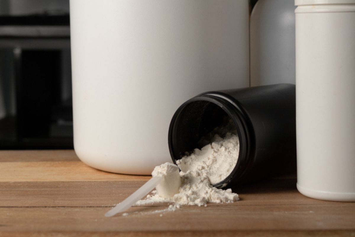 creatina:-existe-horario-ideal-para-tomar-o-suplemento?-descubra