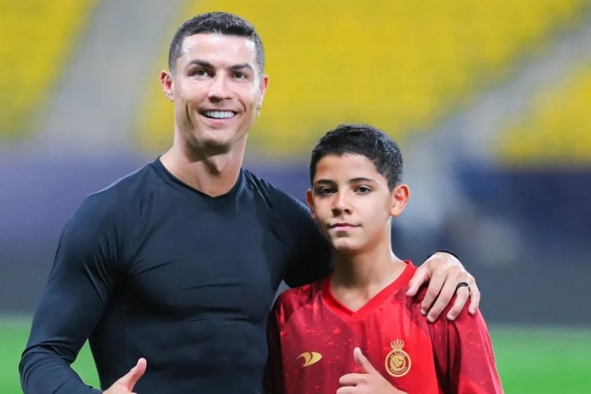 cristiano-ronaldo-choca-com-presente-de-r$-1,5-milhao-ao-filho-de-15-anos