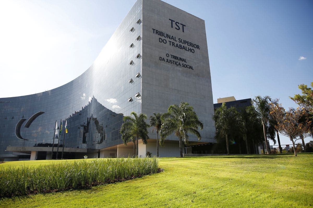 empresa-e-condenada-por-coagir-funcionarios-a-votarem-em-bolsonaro